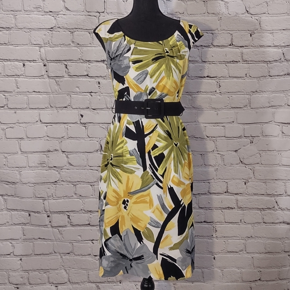 Alyx Dresses & Skirts - 🔴5/$10 Alyx floral dress